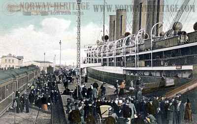 (image for) Kronprinz Wilhelm - at Bremerhaven