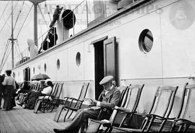 (image for) Saxonia (1) - promenade deck