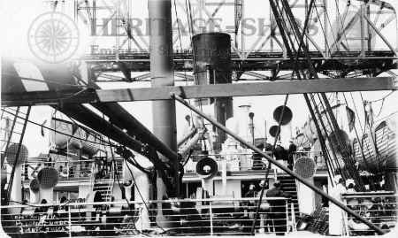 (image for) Antonia - deck scene